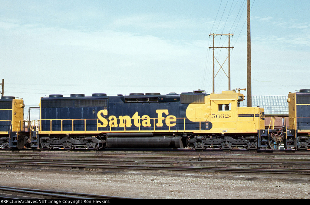 ATSF 5662 (REPOST)